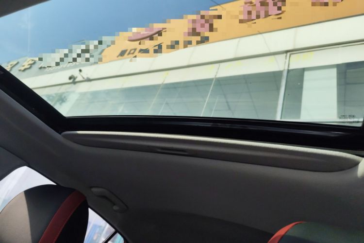 Used Kia KX Cross 2017 1.4L AT GLS Headliner