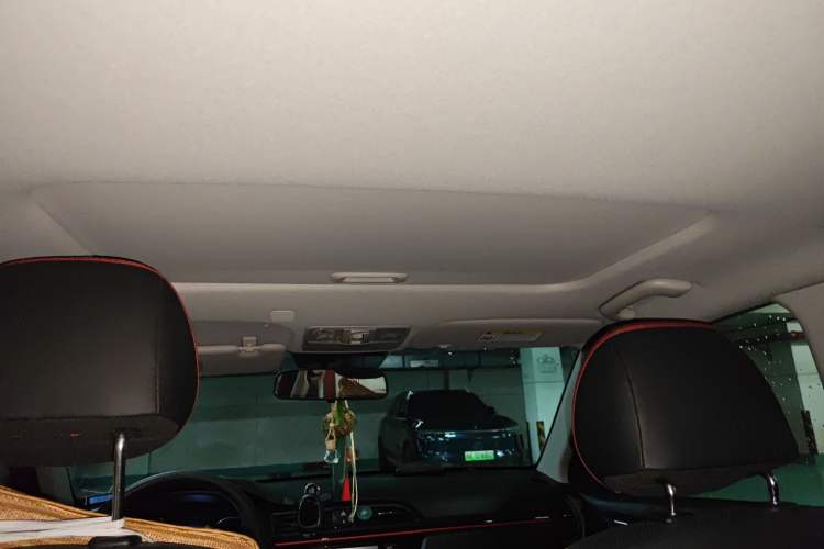 Used Kia KX Cross 2017 1.4L AT GLS Headliner