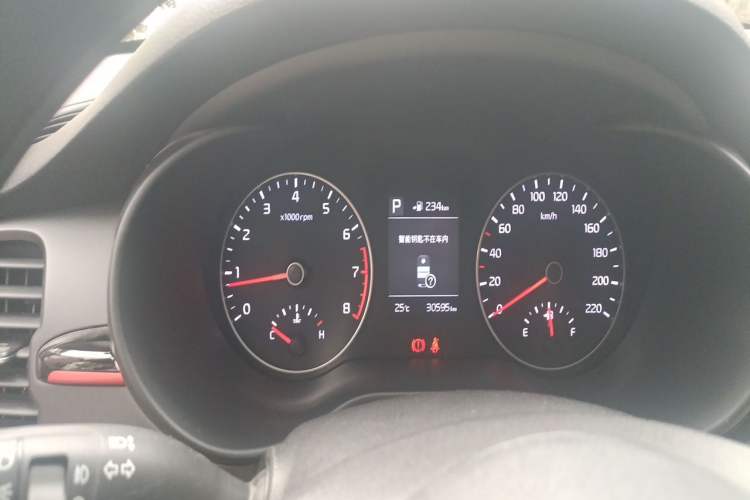 Used Kia KX Cross 2017 1.4L AT GLS Instrument Cluster