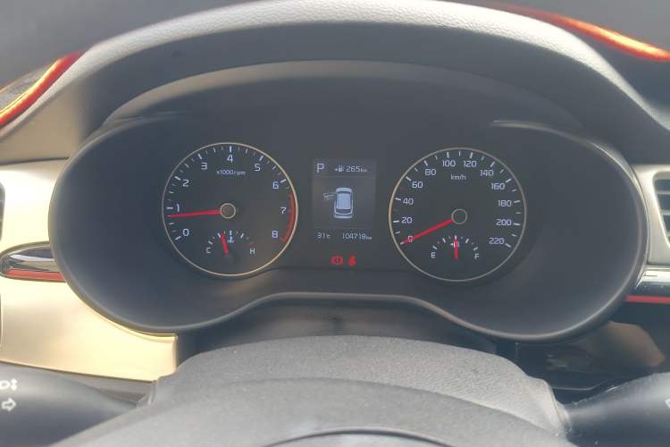 Used Kia KX Cross 2017 1.4L AT GLS Instrument Cluster