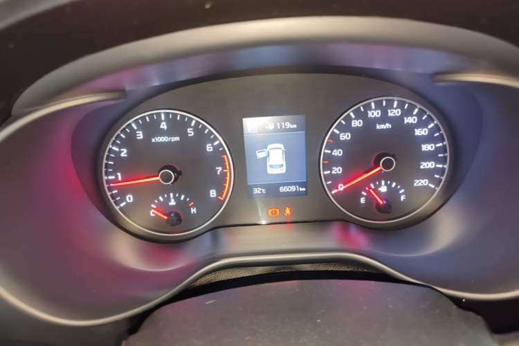Used Kia KX Cross 2017 1.4L AT GLS Instrument Cluster
