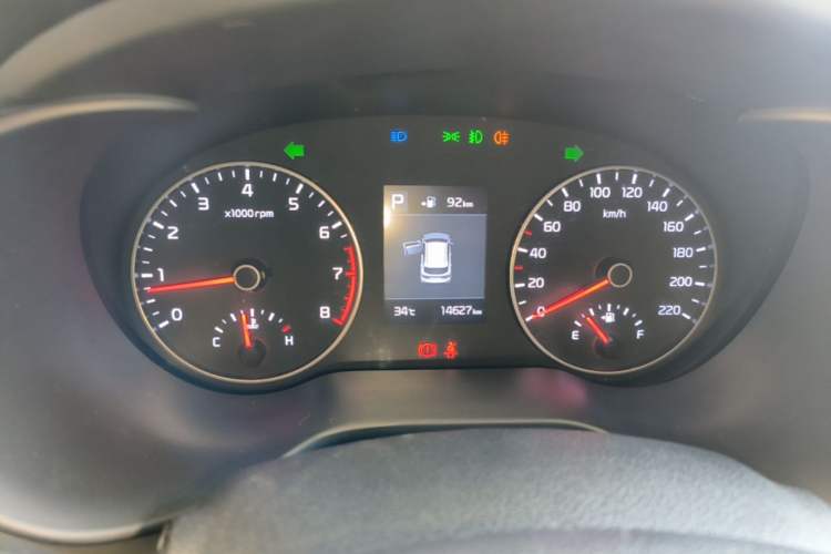 Used Kia KX Cross 2017 1.4L AT GLS Instrument Cluster