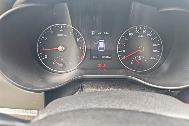 Used Kia KX Cross 2017 1.4L AT GLS Instrument Cluster
