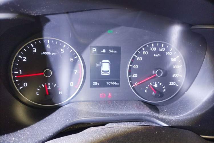 Used Kia KX Cross 2017 1.4L AT GLS Instrument Cluster