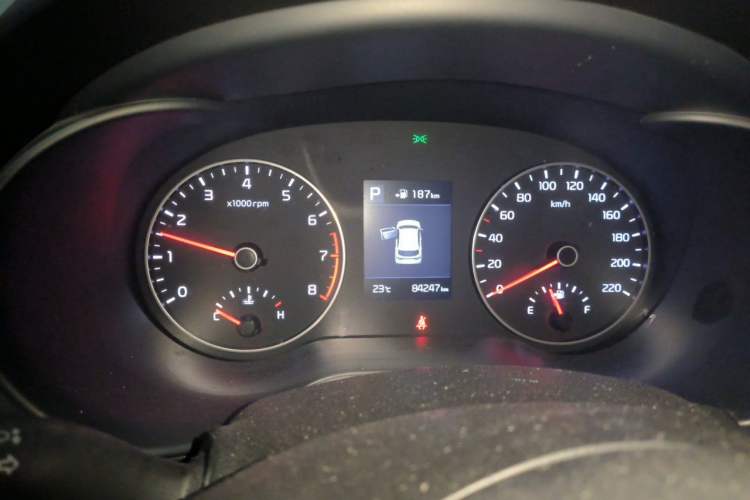 Used Kia KX Cross 2017 1.4L AT GLS Instrument Cluster