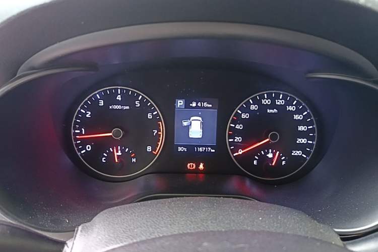 Used Kia KX Cross 2017 1.4L AT GLS Instrument Cluster
