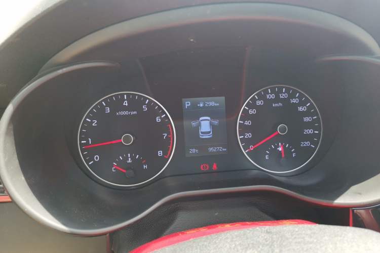 Used Kia KX Cross 2017 1.4L AT GLS Instrument Cluster