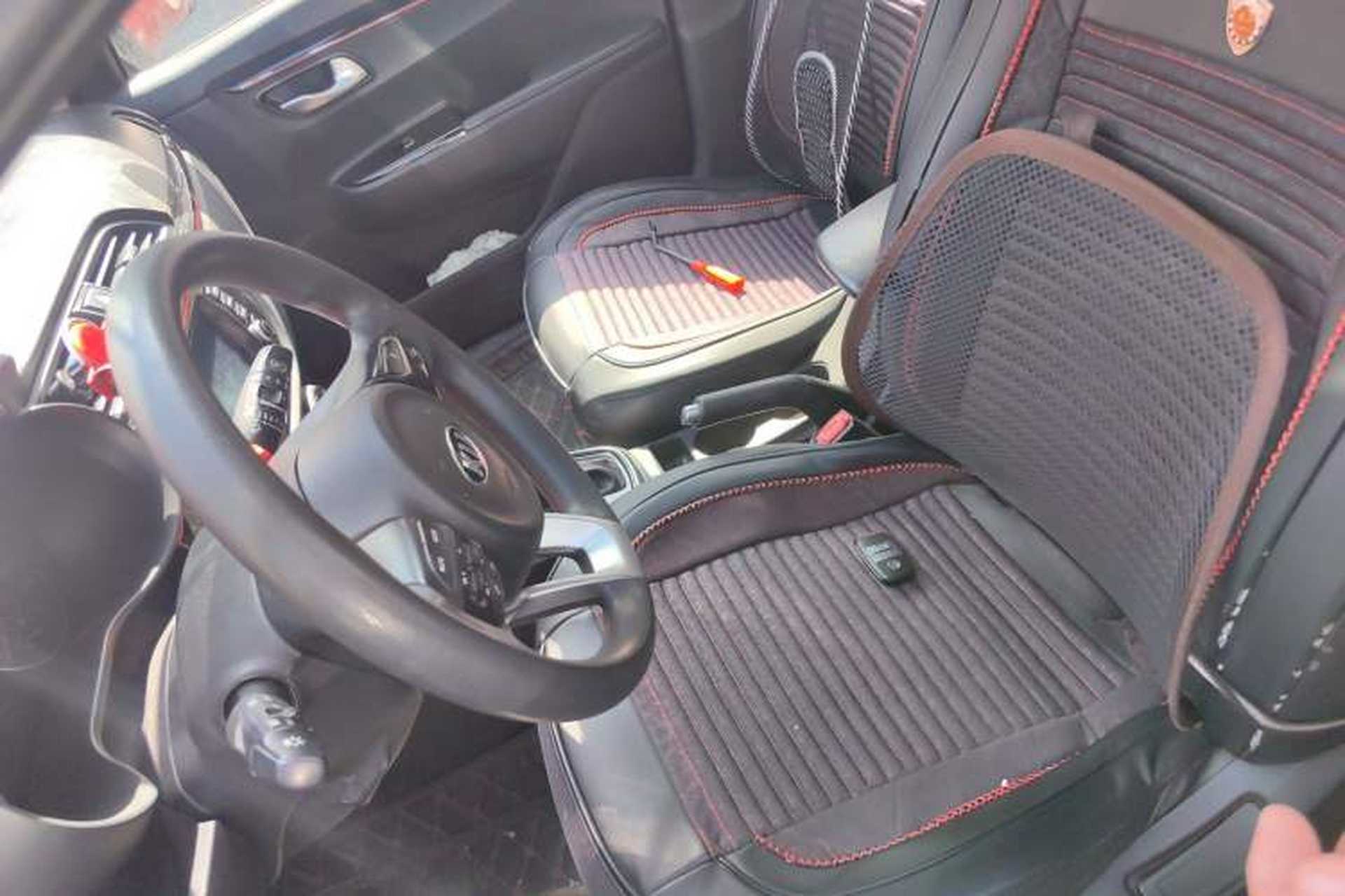 Used Kia KX Cross 2017 1.4L AT GLS Left Front Seat