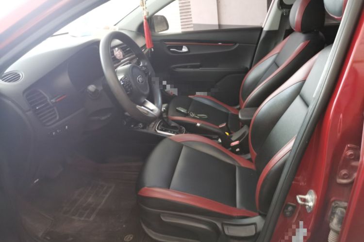 Used Kia KX Cross 2017 1.4L AT GLS Left Front Seat