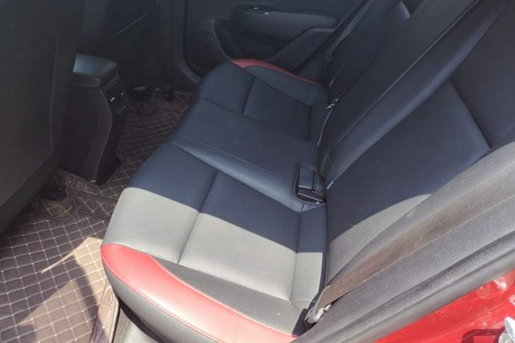 Used Kia KX Cross 2017 1.4L AT GLS Left Rear Seat
