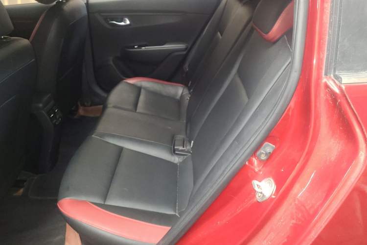 Used Kia KX Cross 2017 1.4L AT GLS Left Rear Seat