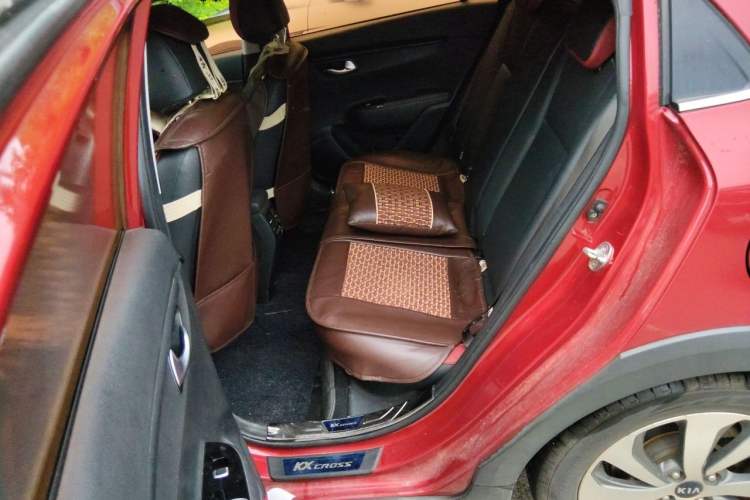 Used Kia KX Cross 2017 1.4L AT GLS Left Rear Seat