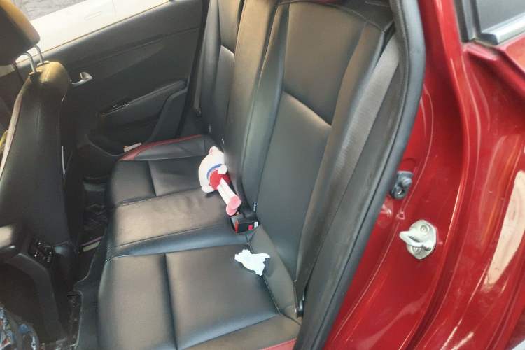 Used Kia KX Cross 2017 1.4L AT GLS Left Rear Seat