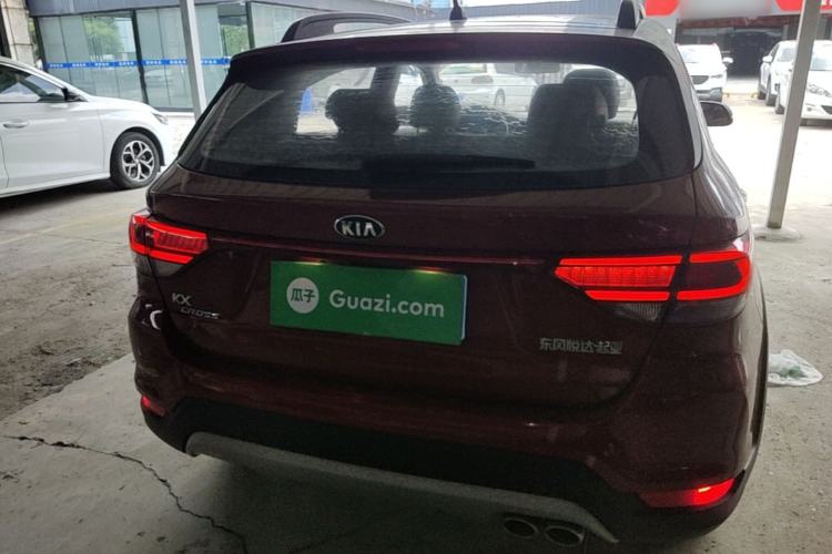 Used Kia KX Cross 2017 1.4L AT GLS Rear