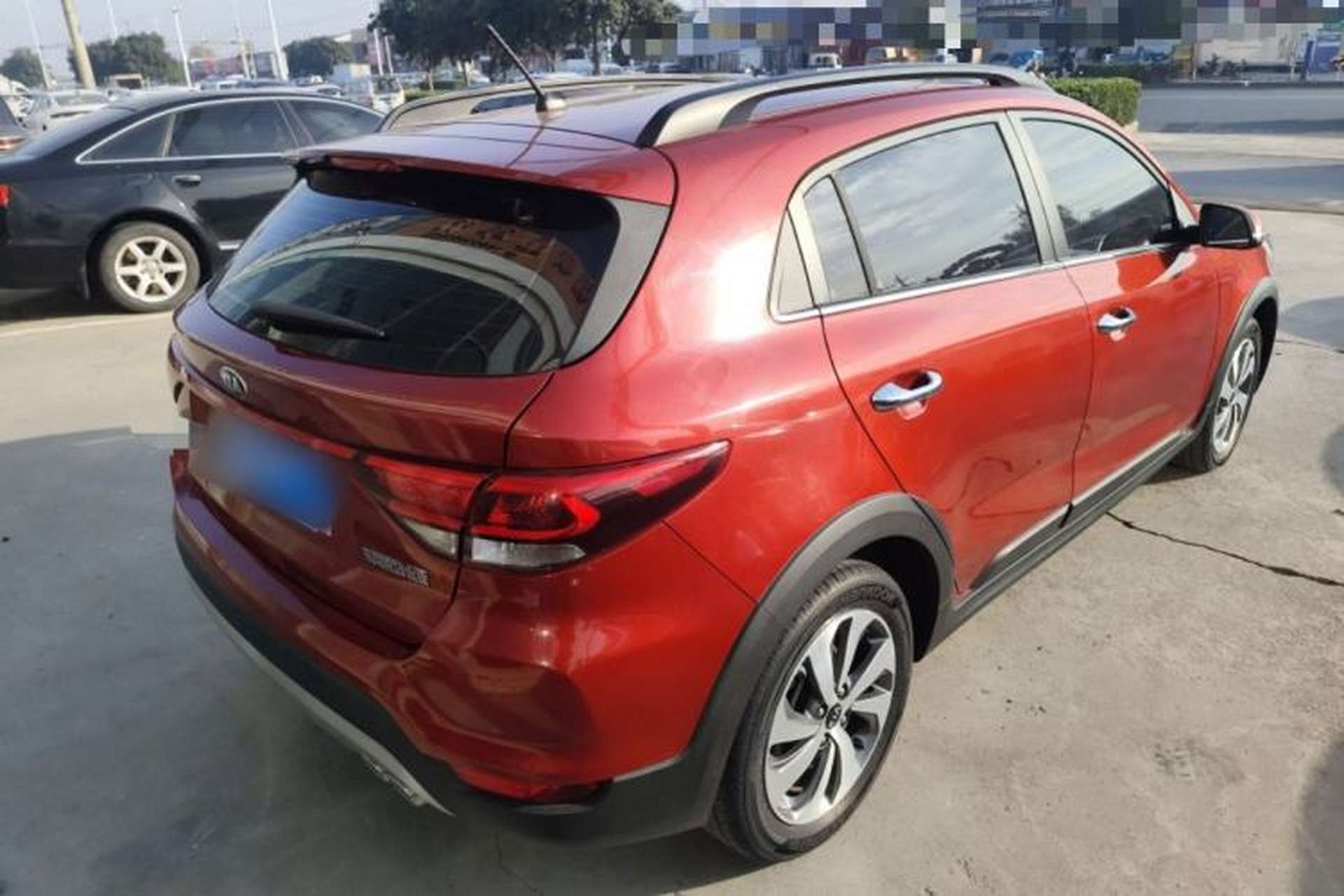 Used Kia KX Cross 2017 1.4L AT GLS Rear Right 45 Deg