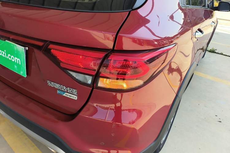 Used Kia KX Cross 2017 1.4L AT GLS Right Rear Taillight