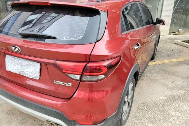 Used Kia KX Cross 2017 1.4L AT GLS Right Rear Taillight