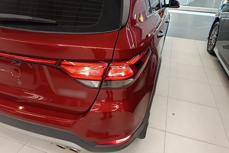 Used Kia KX Cross 2017 1.4L AT GLS Right Rear Taillight