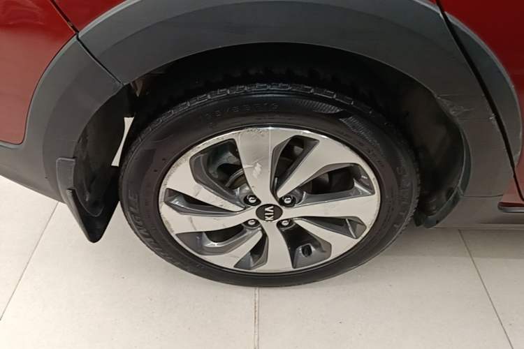 Used Kia KX Cross 2017 1.4L AT GLS Right Rear Wheel Hub