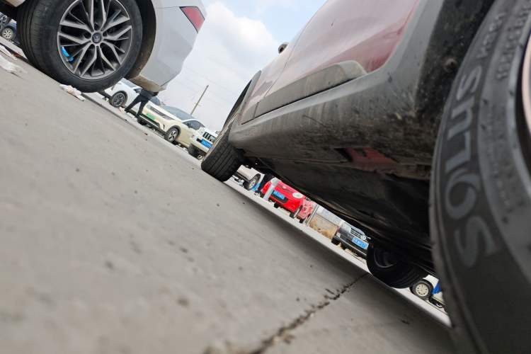 Used Kia KX Cross 2017 1.4L AT GLS Right Side Sill