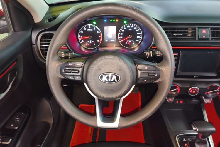 Used Kia KX Cross 2017 1.4L AT GLS Steering Wheel