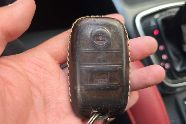 Used Kia KX Cross 2017 1.4L AT GLS Vehicle Key
