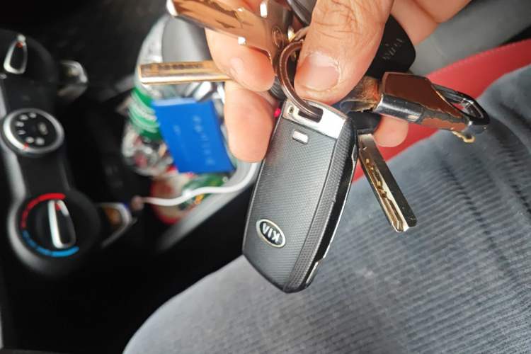 Used Kia KX Cross 2017 1.4L AT GLS Vehicle Key