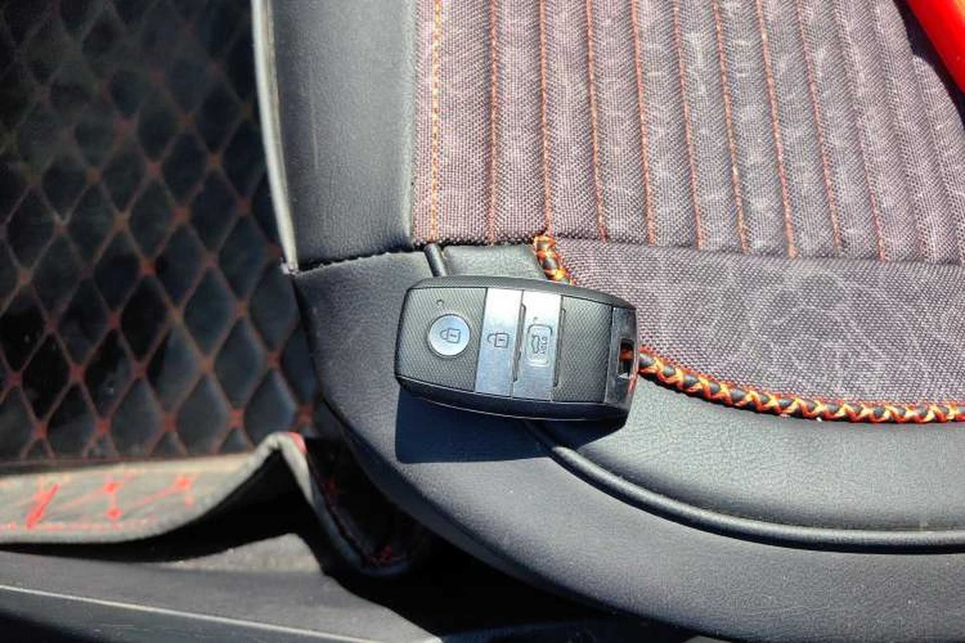 Used Kia KX Cross 2017 1.4L AT GLS Vehicle Key