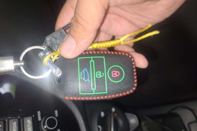 Used Kia KX Cross 2017 1.4L AT GLS Vehicle Key