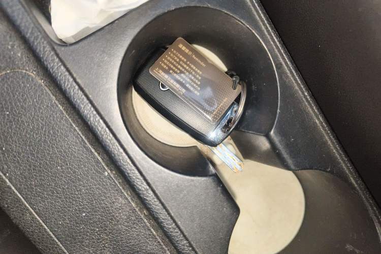 Used Kia KX Cross 2017 1.4L AT GLS Vehicle Key