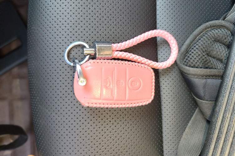 Used Kia KX Cross 2017 1.4L AT GLS Vehicle Key