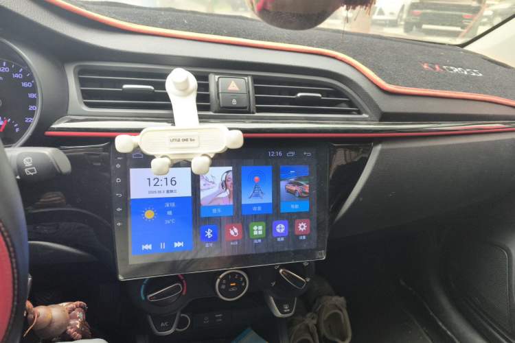 Used Kia KX Cross 2017 1.4L MT GLS Audio And AC Panel