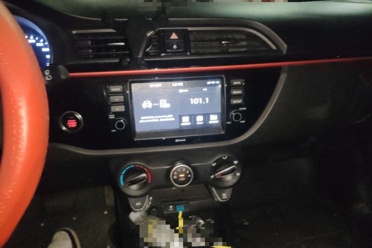 Used Kia KX Cross 2017 1.4L AT GLS Audio And AC Panel