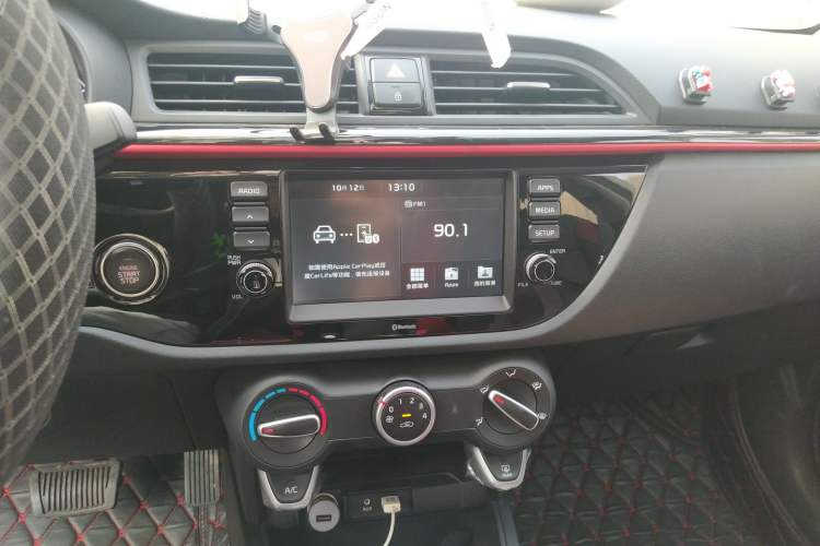 Used Kia KX Cross 2017 1.4L AT GLS Audio And AC Panel