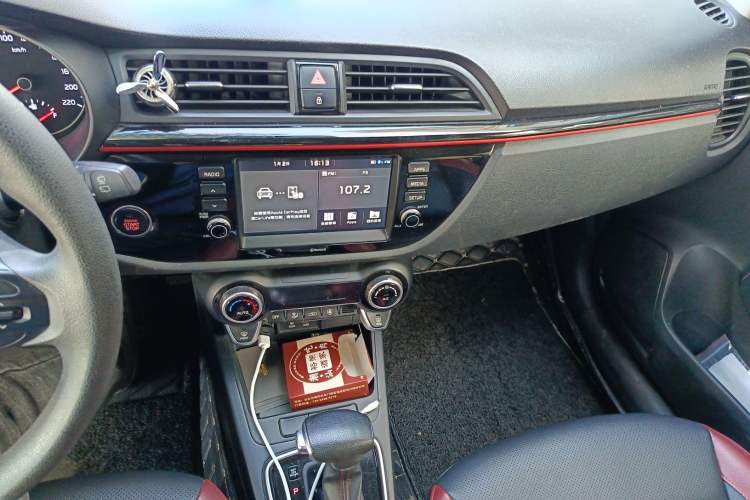 Used Kia KX Cross 2017 1.4L AT GLS Audio And AC Panel