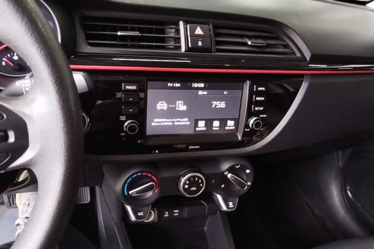 Used Kia KX Cross 2017 1.4L AT GLS Audio And AC Panel