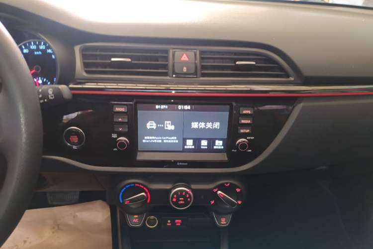 Used Kia KX Cross 2017 1.4L AT GLS Audio And AC Panel