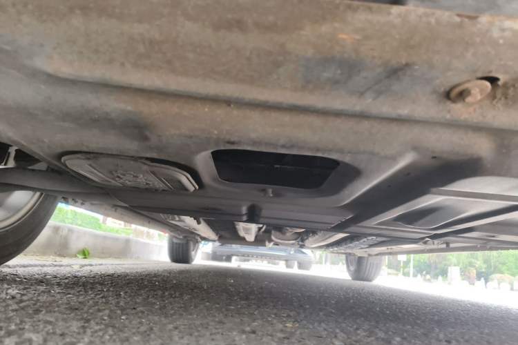 Used Kia KX Cross 2017 1.4L AT GLS Chassis Front