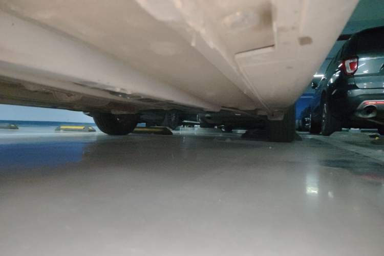 Used Kia KX Cross 2017 1.4L AT GLS Chassis Front Left