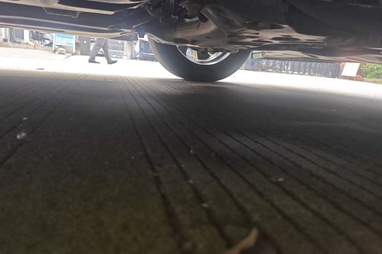 Used Kia KX Cross 2017 1.4L AT GLS Chassis Front Right