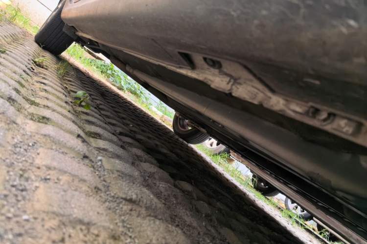 Used Kia KX Cross 2017 1.4L MT GLS Chassis Front Right