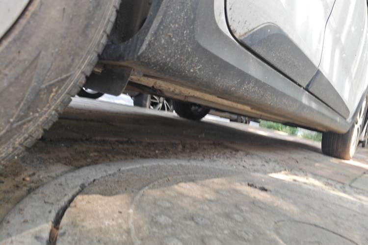 Used Kia KX Cross 2017 1.4L AT GLS Chassis Rear Right