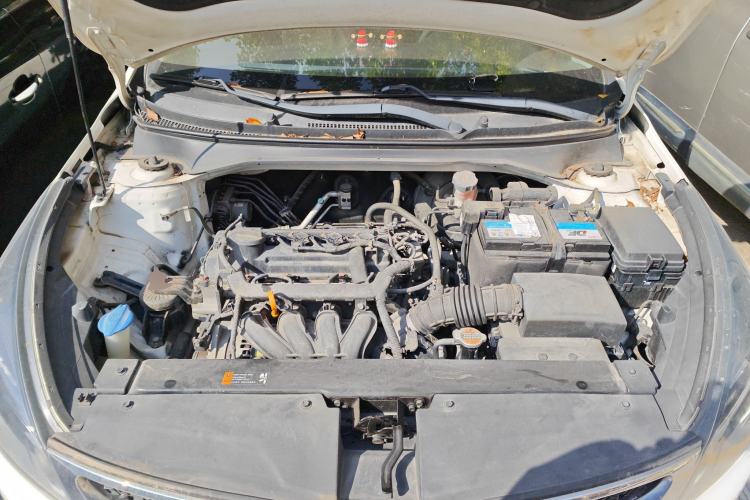 Used Kia KX Cross 2017 1.4L AT GLS Engine Bay