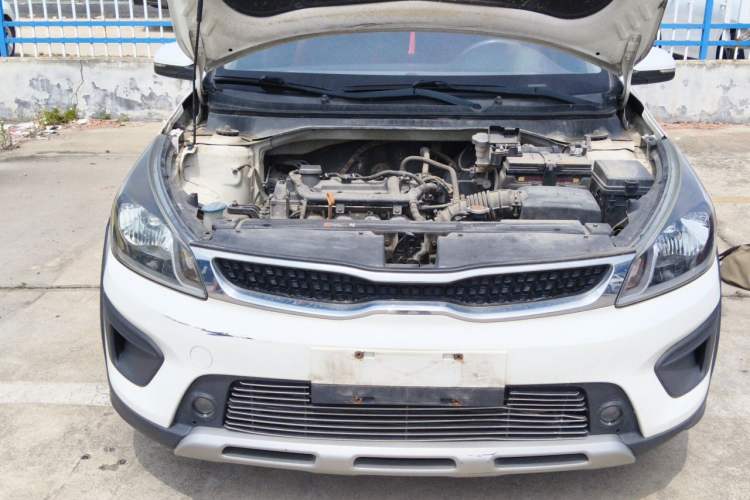 Used Kia KX Cross 2017 1.4L AT GLS Engine Bay