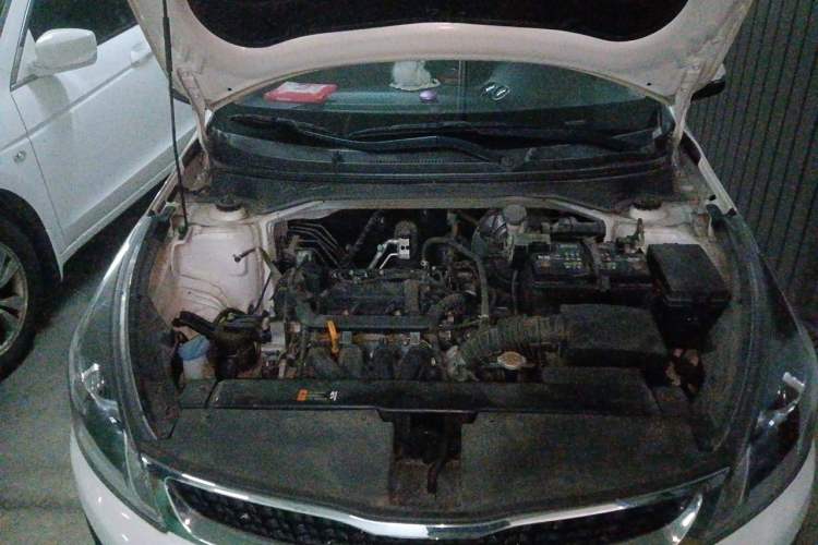 Used Kia KX Cross 2017 1.4L AT GLS Engine Bay