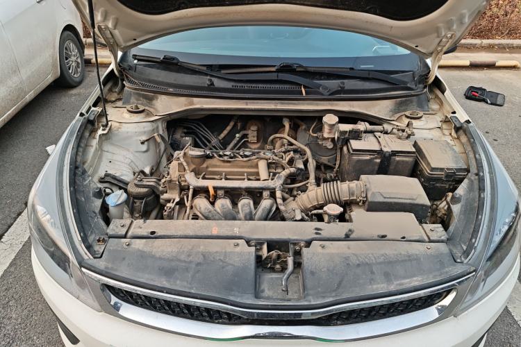 Used Kia KX Cross 2017 1.4L AT GLS Engine Bay