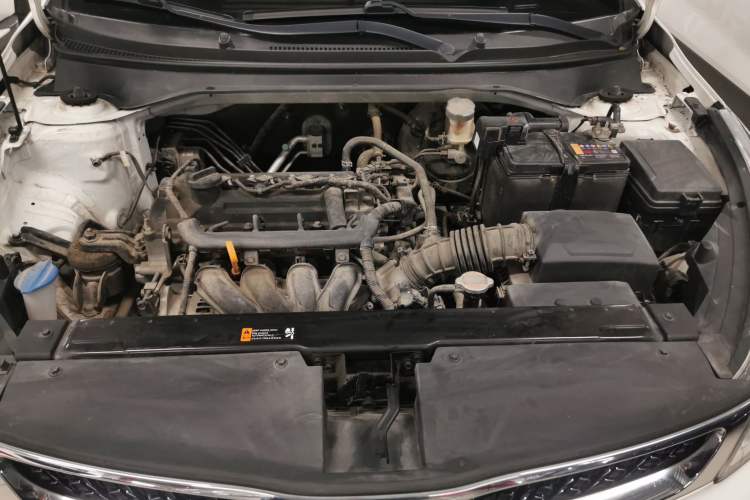 Used Kia KX Cross 2017 1.4L AT GLS Engine Bay