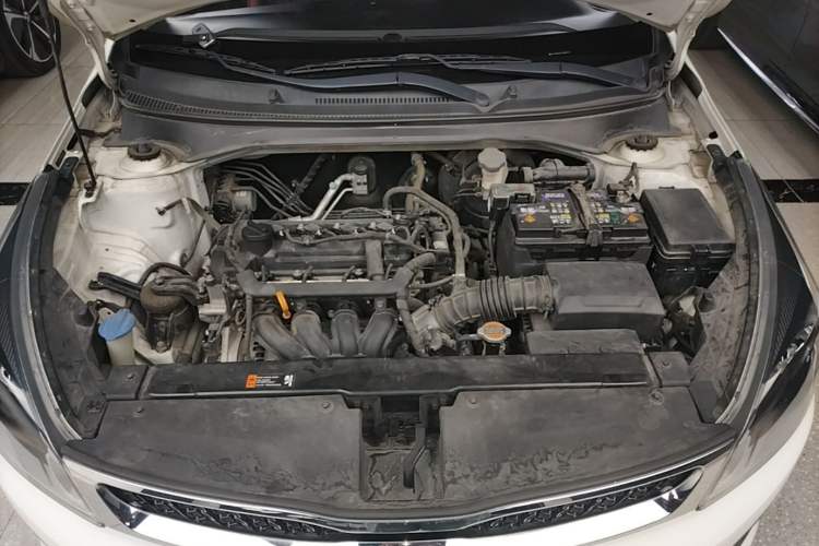 Used Kia KX Cross 2017 1.4L AT GLS Engine Bay