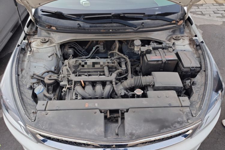 Used Kia KX Cross 2017 1.4L AT GLS Engine Bay