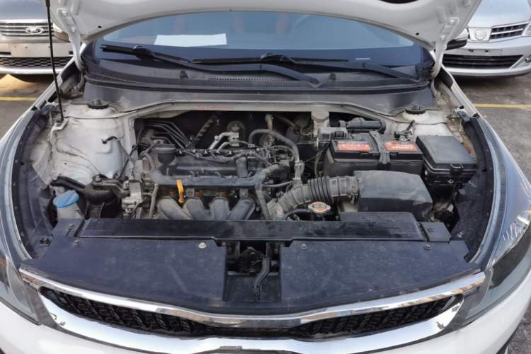 Used Kia KX Cross 2017 1.4L AT GLS Engine Bay